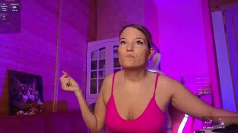 Snapshot of findom_lady_shine chatting on May 2026 03:20:01 PM Lady online show from May 2026 03:20:01 PM