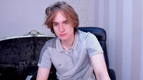 Snapshot of finnbev chatting on May 2026 08:14:01 PM finnbev online show from May 2026 08:14:01 PM