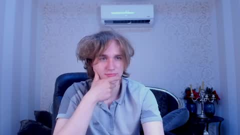 Snapshot of finnbev chatting on May 2026 08:57:02 PM finnbev online show from May 2026 08:57:02 PM