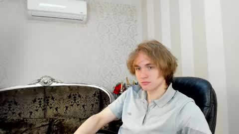 Snapshot of finnbev chatting on May 2026 07:59:02 PM finnbev online show from May 2026 07:59:02 PM