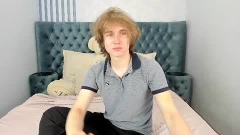 Snapshot of finnbev chatting on June 2026 08:43:02 PM finnbev online show from June 2026 08:43:02 PM
