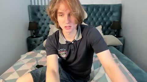 Snapshot of finnbev chatting on June 2026 08:58:01 PM finnbev online show from June 2026 08:58:01 PM
