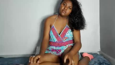 fiona_00 online show from June 2026 06:05:02 AM