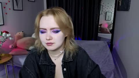 Fiona online show from March 2026 10:02:02 PM