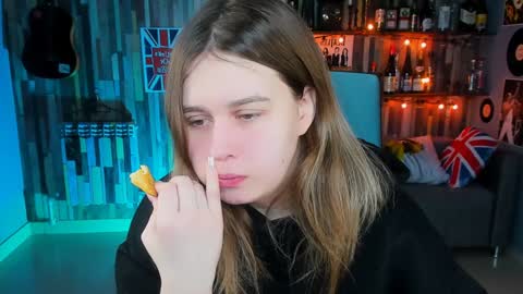 fiora online show from January 2025 06:03:01 AM