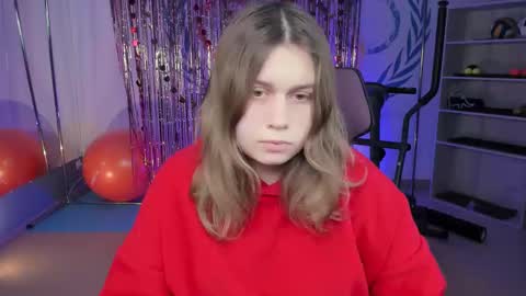 fiora online show from February 2025 09:45:02 AM