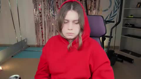 fiora online show from February 2025 02:48:02 PM