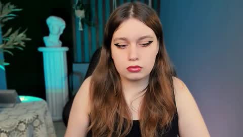 fiora online show from March 2026 08:19:01 AM