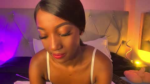 Snapshot of fiorelalenin chatting on September 2025 06:55:01 PM Fiorela Lenin online show from September 2025 06:55:01 PM