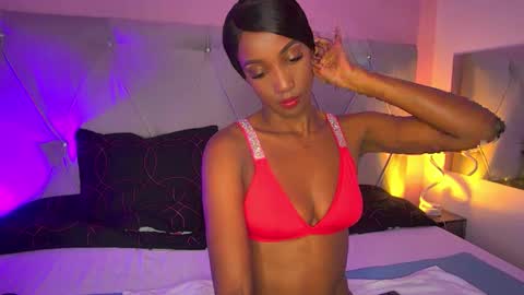 Snapshot of fiorelalenin chatting on October 2025 06:49:02 PM Fiorela Lenin online show from October 2025 06:49:02 PM