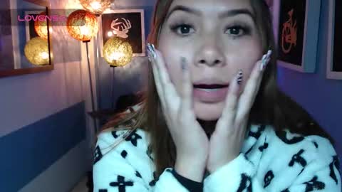 Snapshot of fiorellaa_delsd chatting on November 2025 03:02:01 PM Fiorellaa online show from November 2025 03:02:01 PM