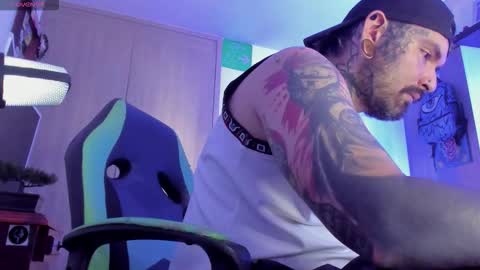 fisherrman666 online show from October 2025 05:52:02 PM