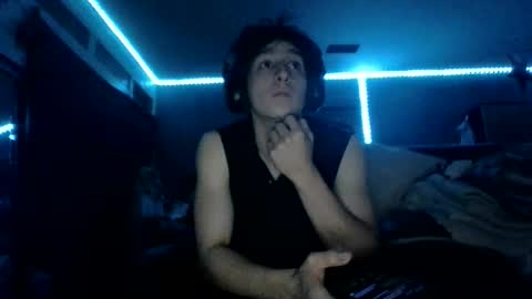 fitboi321 online show from April 2026 07:17:01 AM