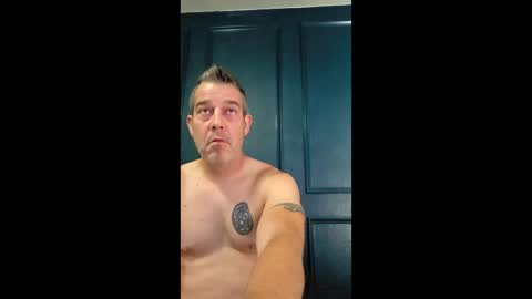 FitDaddy online show from April 2026 02:42:01 PM