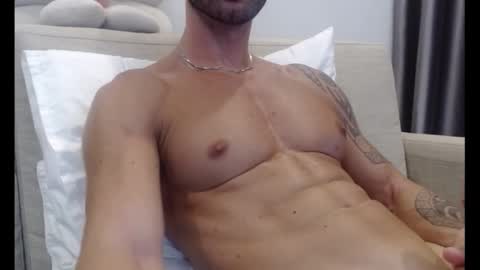 fitness1989 online show from October 2025 05:50:01 AM