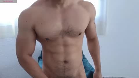 Snapshot of fitnessbody92 chatting on December 2024 02:11:02 PM Farid online show from December 2024 02:11:02 PM