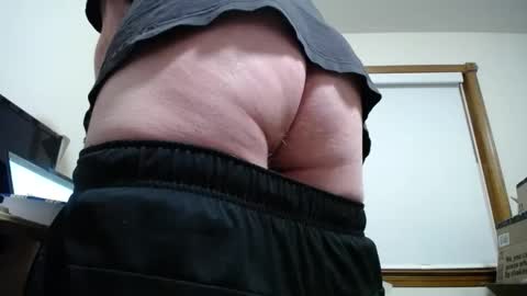  Links in Bio below online show from January 2026 12:09:02 PM