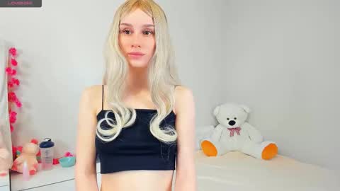 Kira online show from March 2026 01:20:02 AM