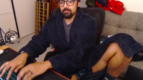 fizz6572 online show from October 2025 06:47:01 PM