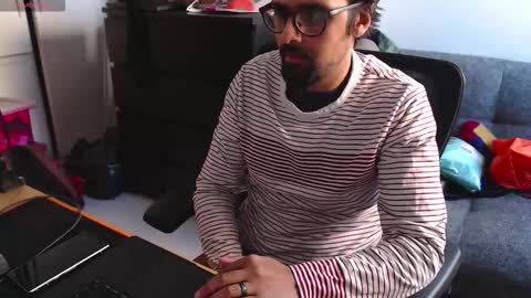 fizz6572 online show from November 2025 09:37:01 AM