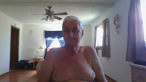 flamale65to online show from February 2026 06:27:01 PM