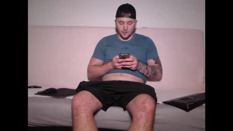 Flamefury18 online show from October 2025 07:20:01 AM