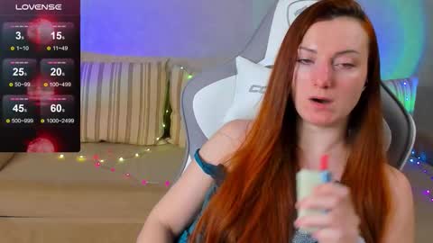 Yana online show from October 2025 12:21:02 AM