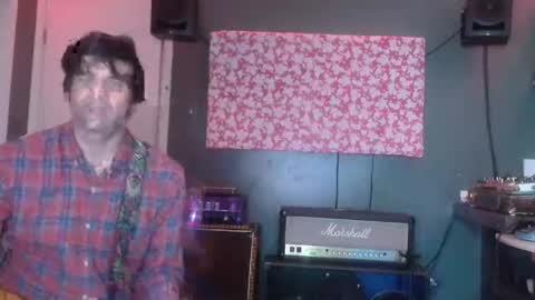 Flannel Dong online show from October 2025 05:47:02 AM