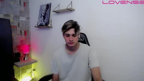 Flaquito online show from April 2026 08:35:02 PM