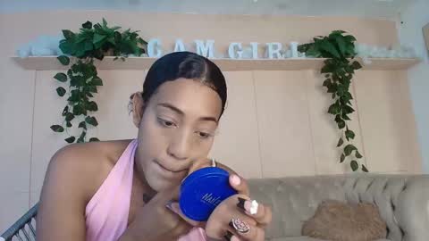 Flavia online show from January 2026 07:17:02 PM