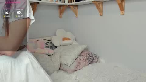 Cheryl 3 online show from October 2025 10:18:01 AM