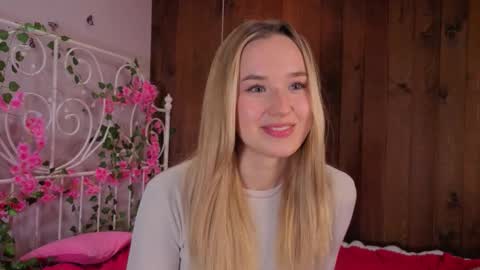 Amina online show from November 2025 01:32:01 PM