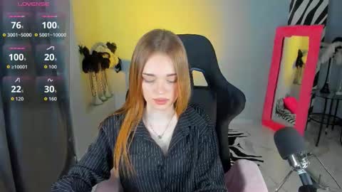 Flexyfoxy online show from February 2026 04:19:02 PM