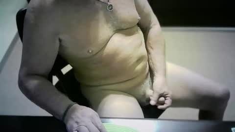 Snapshot of flfireguy65 chatting on April 2026 12:27:01 PM flfireguy65 online show from April 2026 12:27:01 PM