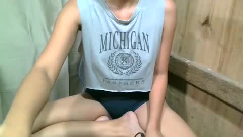 Angel online show from February 2025 05:27:01 PM