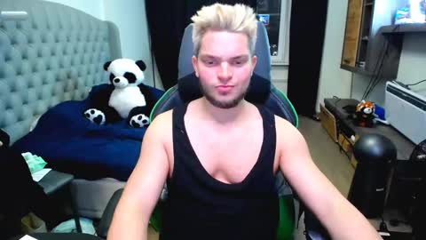 Snapshot of flirty_sugar chatting on November 2025 04:57:02 PM Flirty sugar online show from November 2025 04:57:02 PM