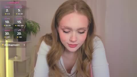 Polly online show from September 2025 10:47:01 PM