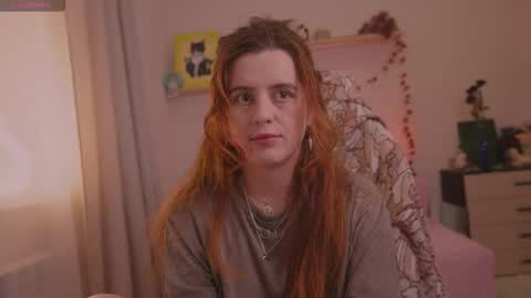 Eliza online show from November 2025 01:36:02 PM