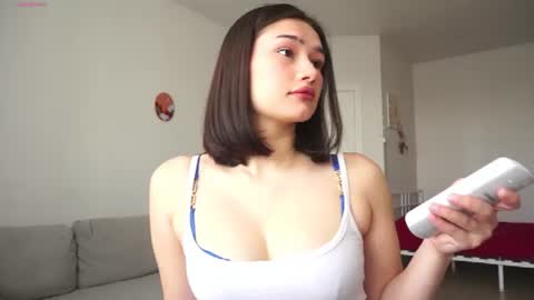 Viola online show from June 2026 05:03:02 AM
