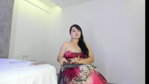 Snapshot of florasue_ chatting on January 2025 11:26:01 AM online show from January 2025 11:26:01 AM