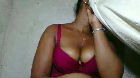 florencia011 online show from April 2026 06:20:02 AM