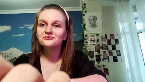 Lia online show from June 2026 03:18:01 PM