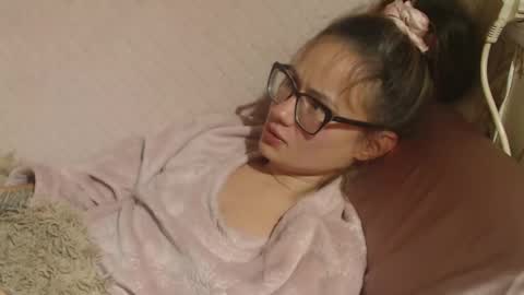 Snapshot of flowercandydoll chatting on October 2025 05:35:01 PM say meow and send tip online show from October 2025 05:35:01 PM