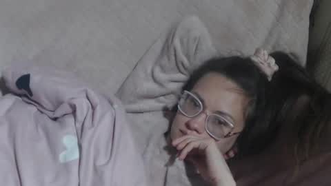 say meow and send tip  online show from April 2026 05:17:01 PM