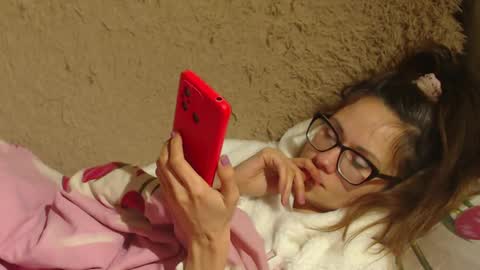 say meow and send tip  online show from December 2024 12:26:02 AM