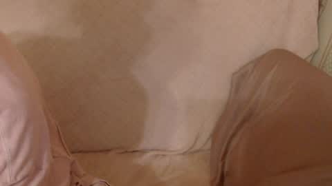 say meow and send tip  online show from May 2026 05:18:01 PM