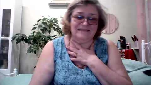 Flowerlower online show from February 2025 05:56:02 PM