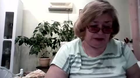 Flowerlower online show from February 2025 05:40:01 PM