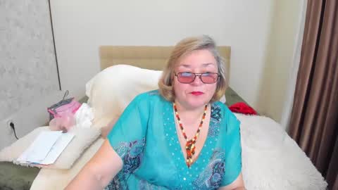 Flowerlower online show from February 2025 01:59:01 PM