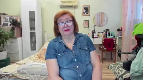 Flowerlower online show from December 2025 06:41:02 AM